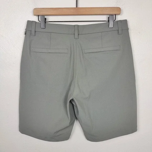 Lululemon Commission Classic-Fit Short Mens 32 9" Warpstreme Seal Grey Golf - Picture 5 of 8